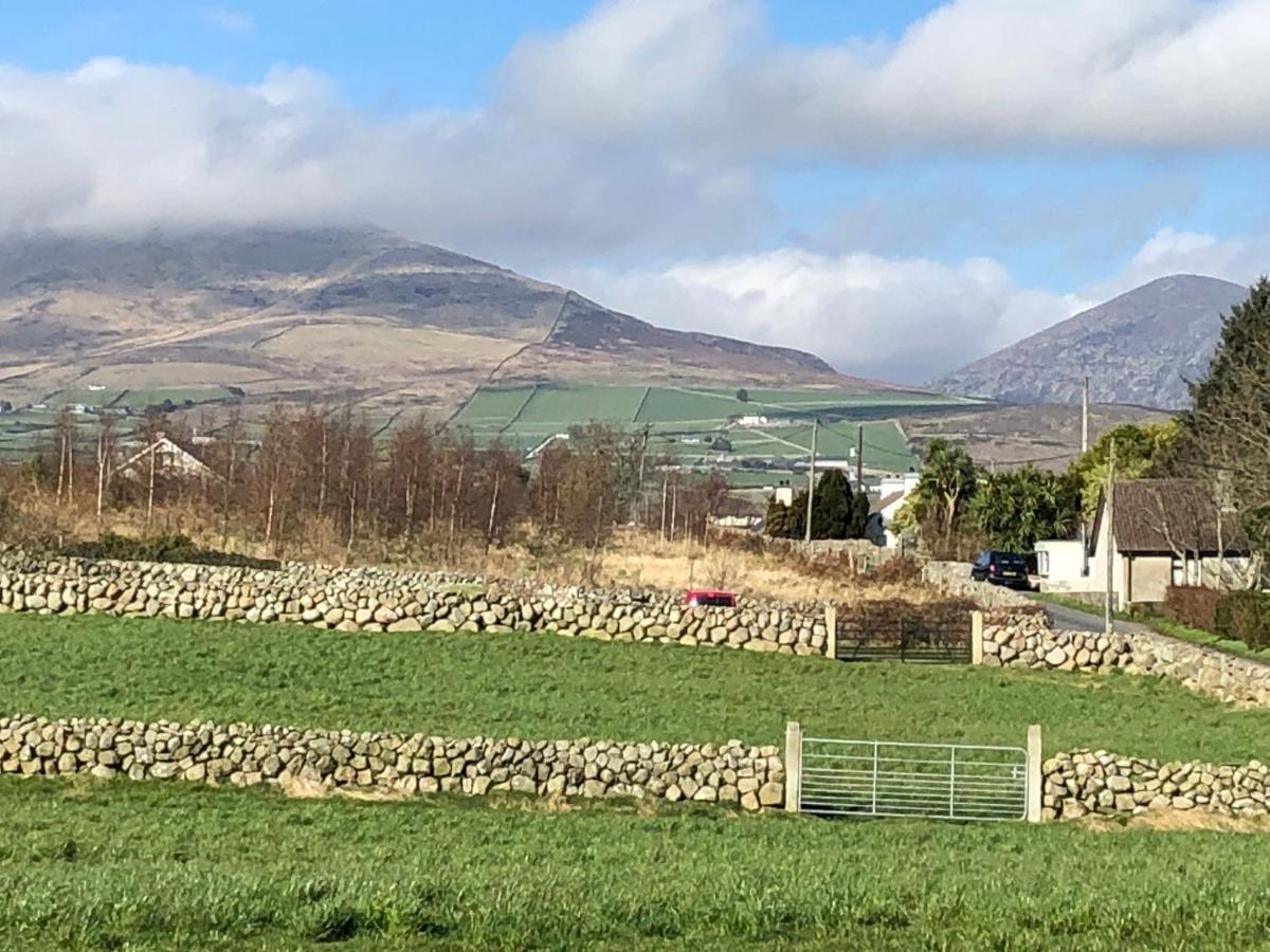 Moneydarragh Cottage Annalong Esterno foto
