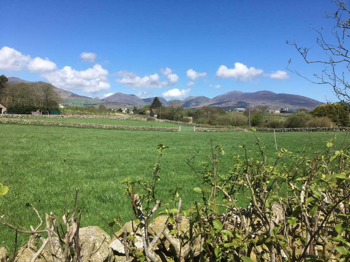 Moneydarragh Cottage Annalong Esterno foto